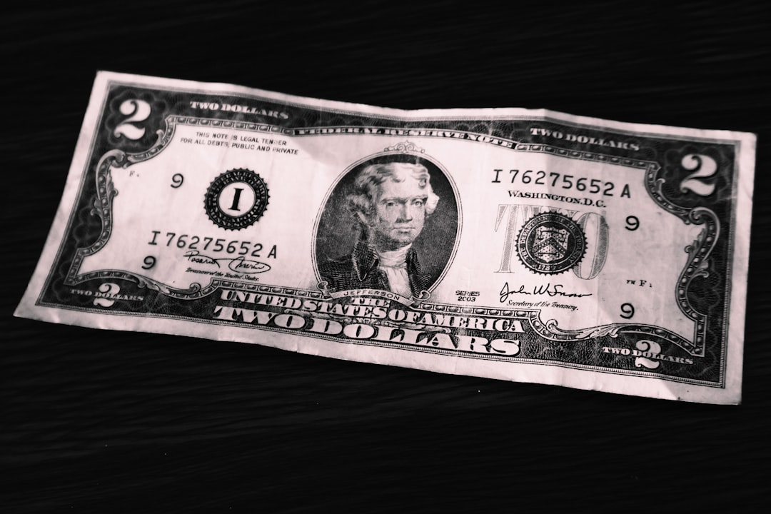 Growth Hacking on a Bootstrap Budget: Get Your First 1,000 Customers Without Ads