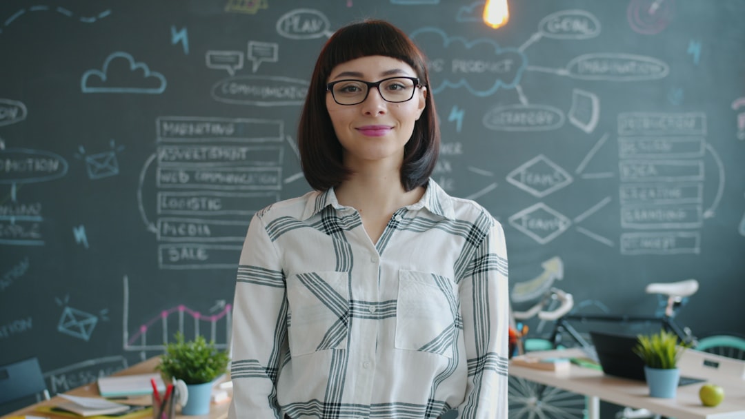 10 Successful Businesses Started by College Dropouts (And What You Can Learn From Them)